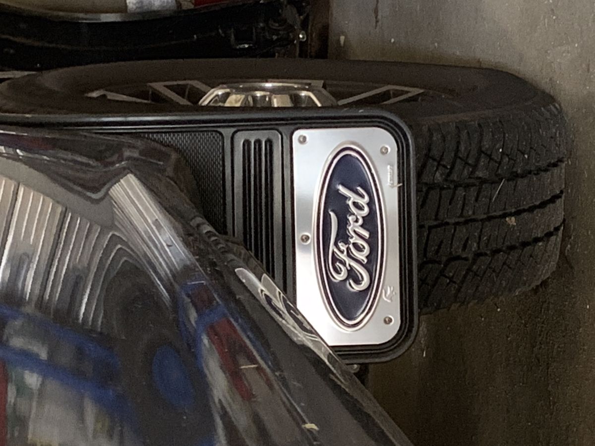 20172020 Ford F250/F350 Blue Oval Gatorback Mud Flap Set GB1223CUTF