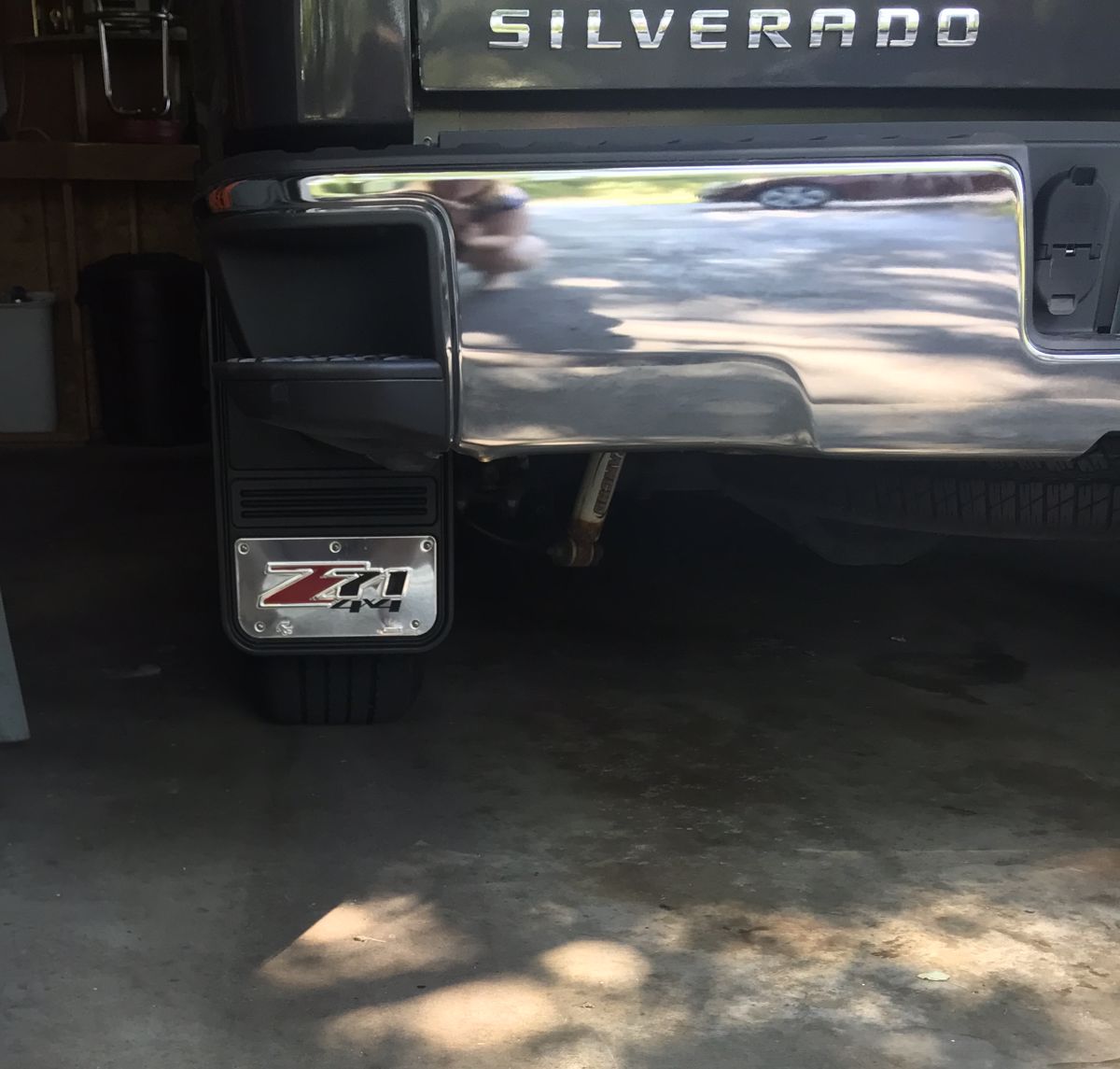 Truck Hardware Gatorback 12"x23" Z71 Mud Flaps GB1223Z71